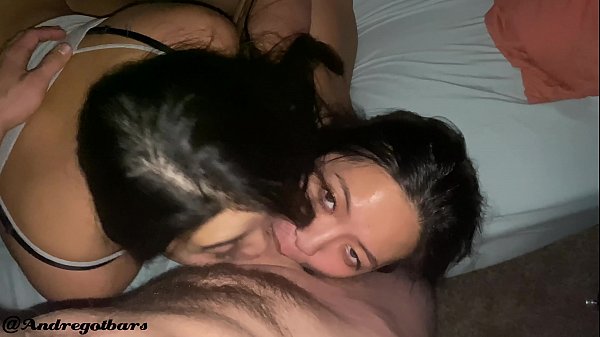 Anh trai cặc bự và 2 em gái dâm đãng bú cu cực phê