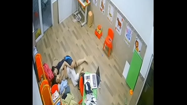 Phát hiện vợ ngoại tình cùng em rễ cặc bự xem camera