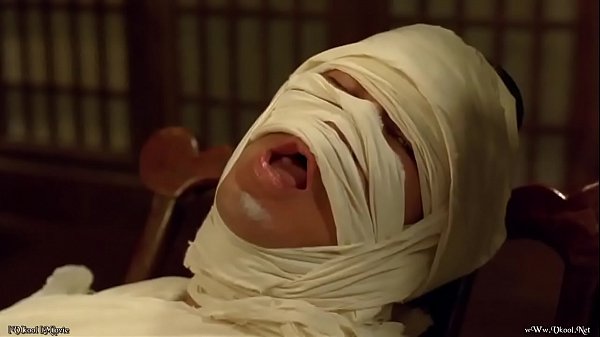Bị thương nên em địt thằng khác