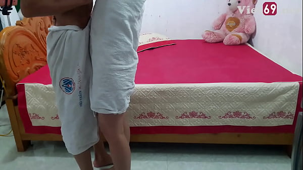 Vợ yêu thích phục vụ chồng