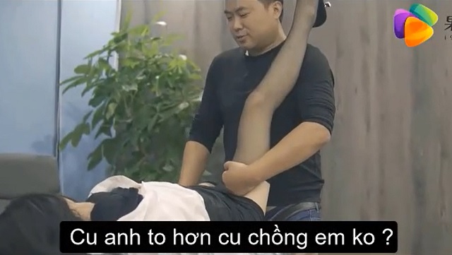Nhìn vợ bị anh trai hiếp dâm