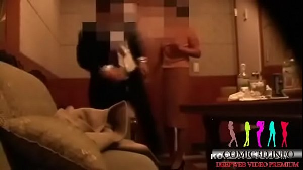 Quay lén địt em PGA vú to trong quán karaoke